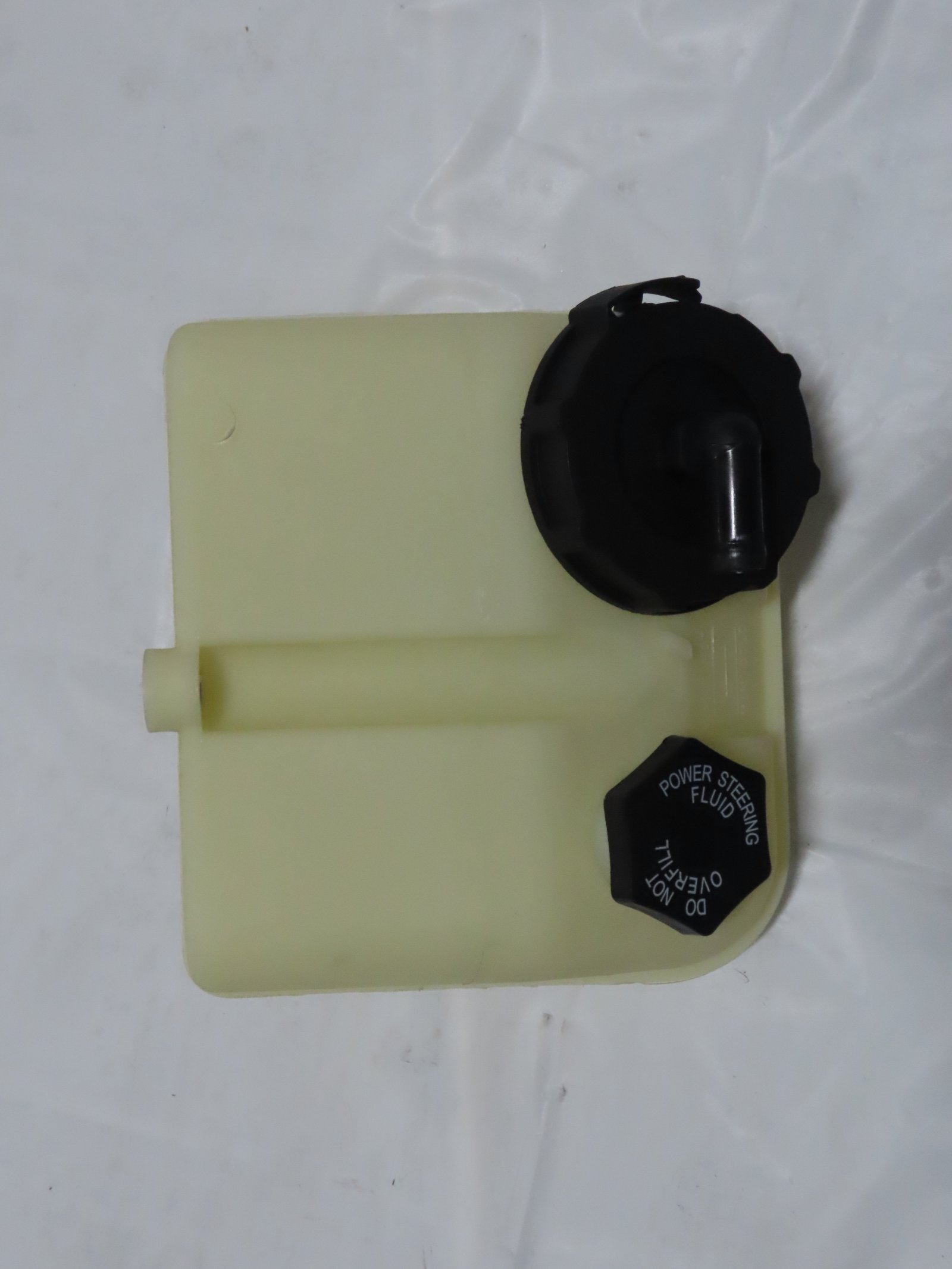 Power Steering Reservoir Tank A14-14796-001